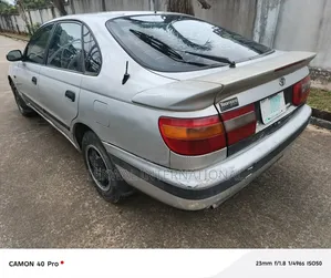 Toyota Carina 2001 Silver