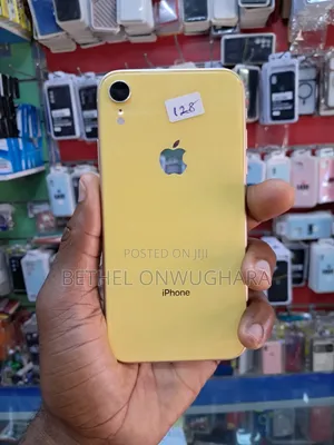 Apple iPhone XR 128 GB Yellow