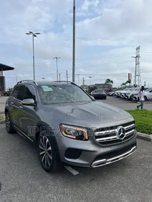 Mercedes-Benz GLB-Class GLB 250 4MATIC 2022 Gray