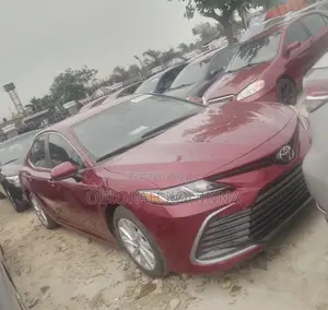 Toyota Camry LE 2022 Red