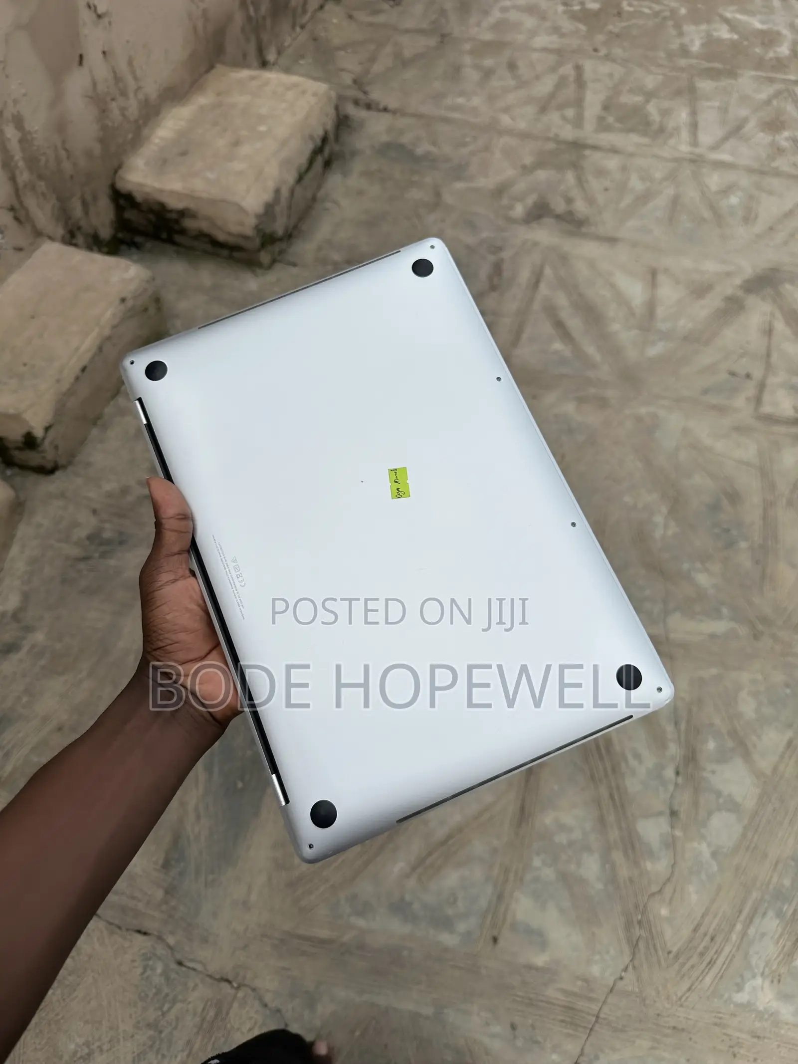 Laptop Apple MacBook Pro 2019 32GB Intel Core i9 SSD 1T