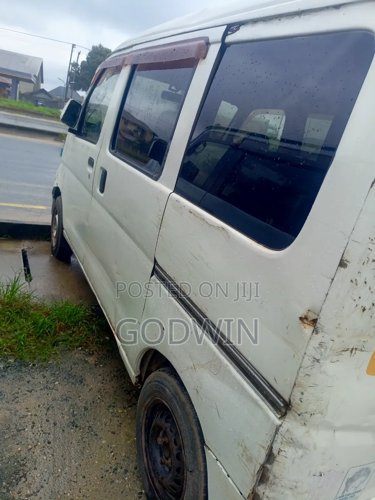 Daihatsu Hijet 2012 White