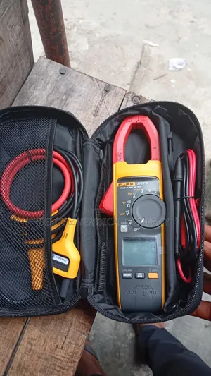 Clamp Meter Fluke
