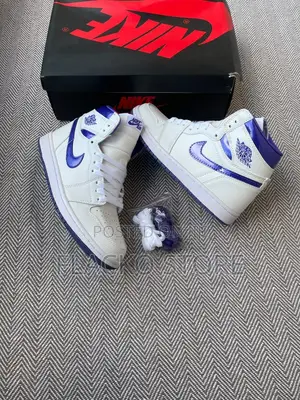 High Quality Air Jordan 1 Retro High Court Sneakers
