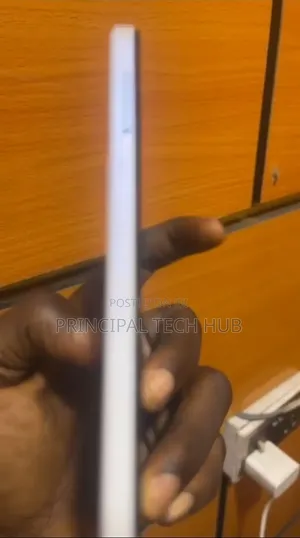 Infinix Smart 7 64 GB White