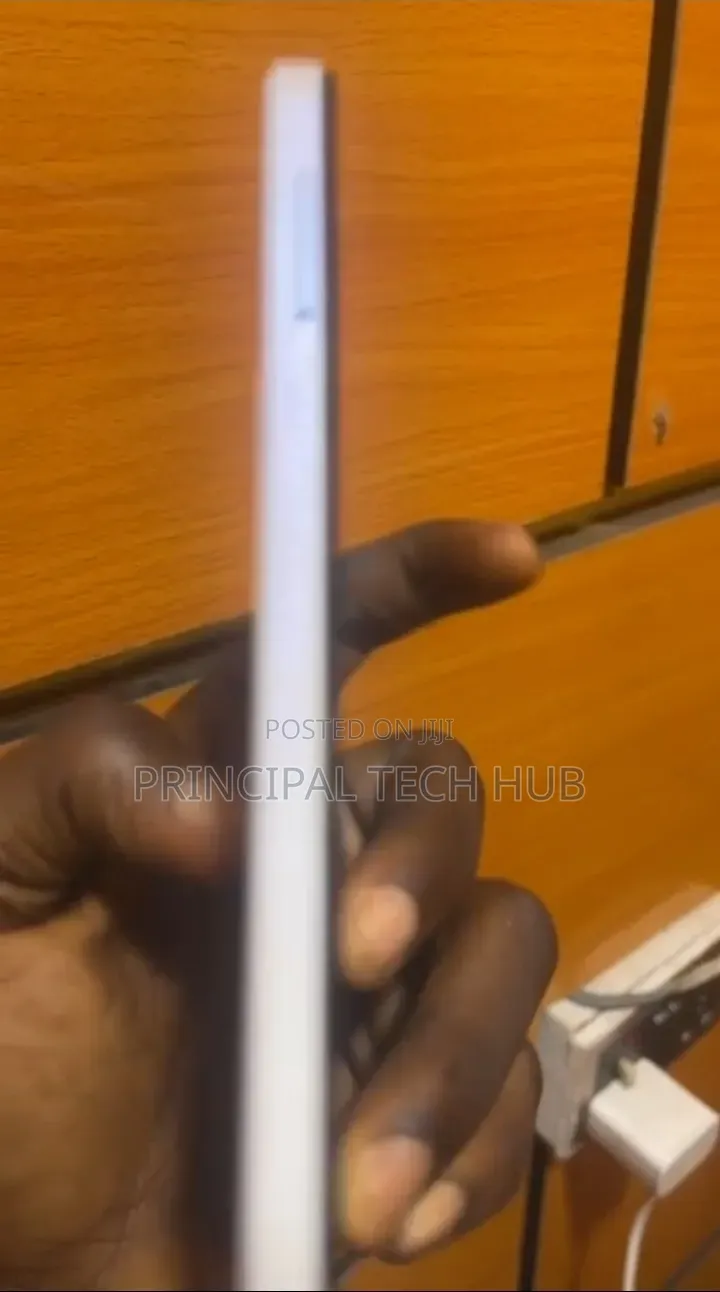 Infinix Smart 7 64 GB White