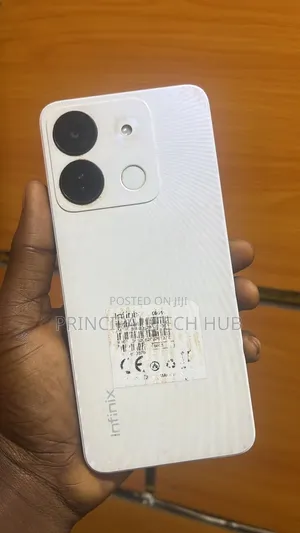 Infinix Smart 7 64 GB White