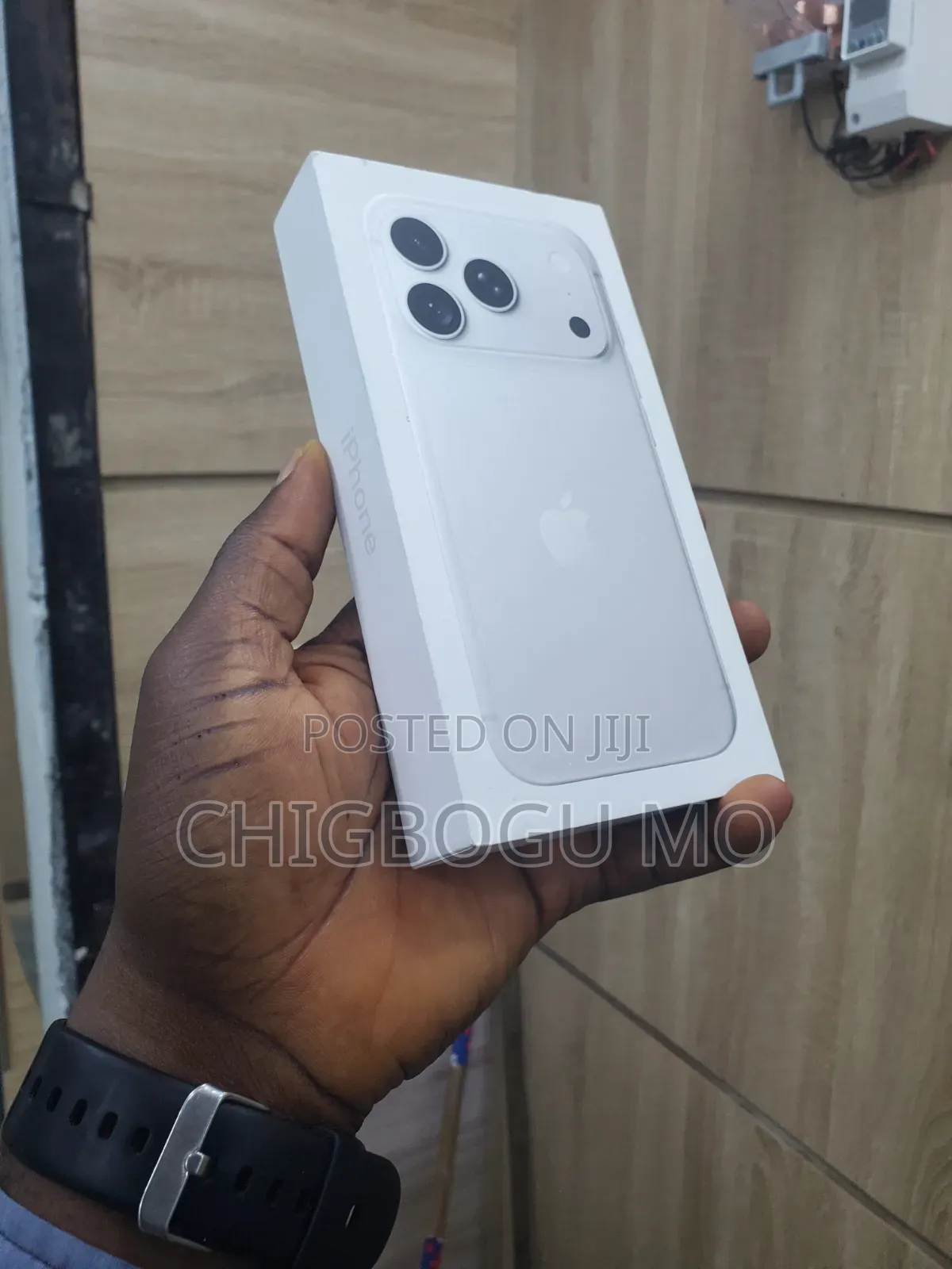 New Apple iPhone 18 Pro 256 GB Silver