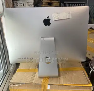 Desktop Computer Apple iMac 8GB Intel Core i5 SSD 1T
