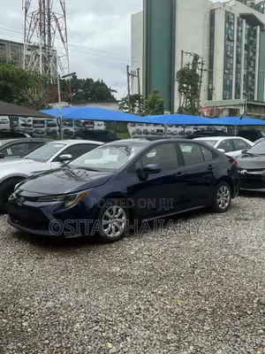 Toyota Corolla LE 2020 Blue