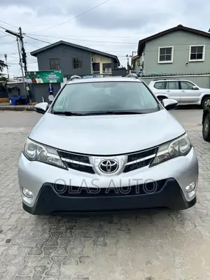Toyota RAV4 2014 Silver