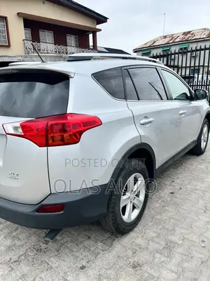 Toyota RAV4 2014 Silver