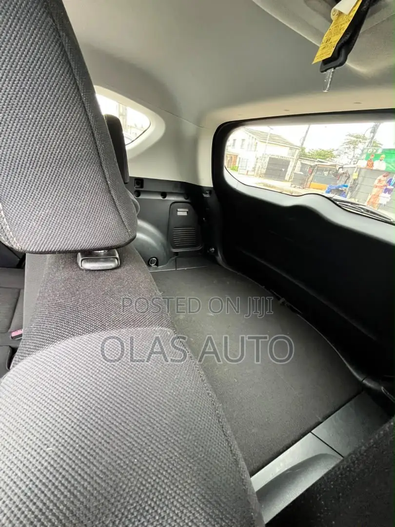 Toyota RAV4 2014 Silver