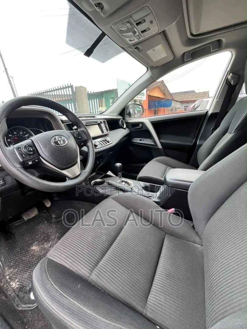 Toyota RAV4 2014 Silver