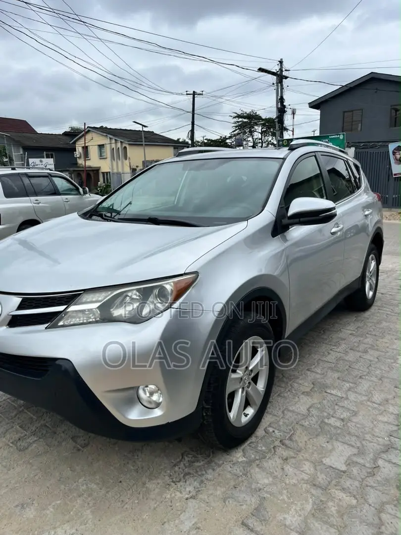 Toyota RAV4 2014 Silver