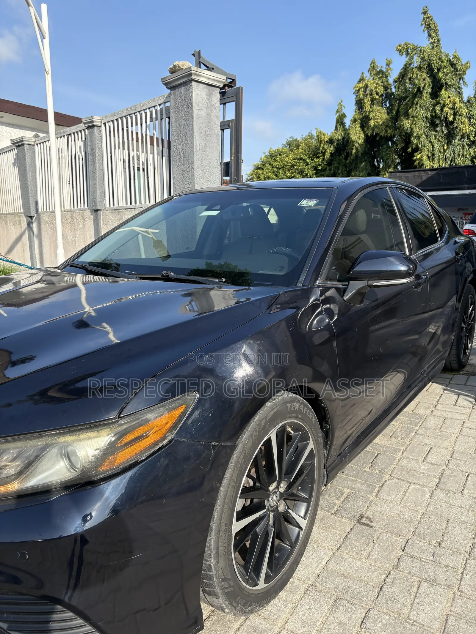 Toyota Camry 2018 Blue