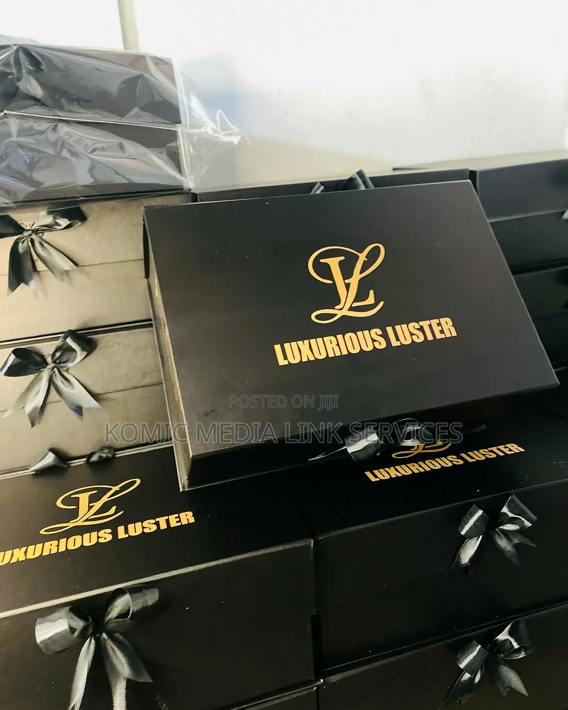 Premium Magnetic Luxury Gift Boxes
