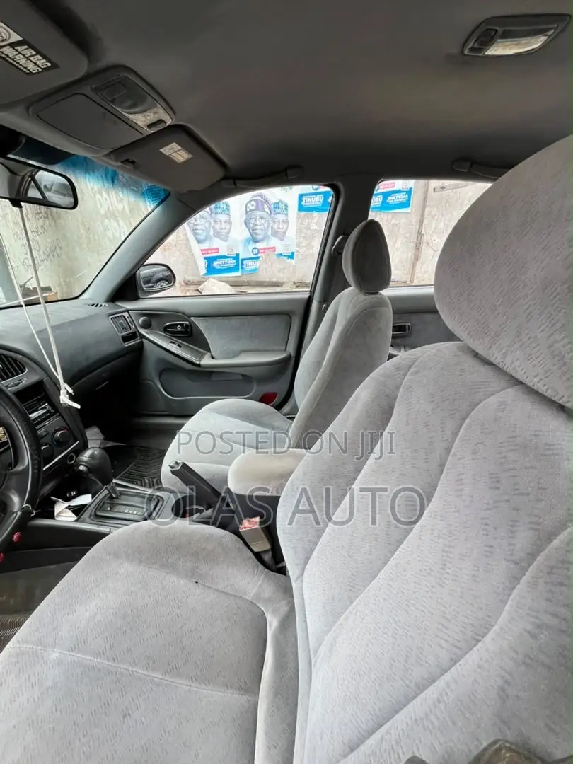 Hyundai Elantra 2006 Blue