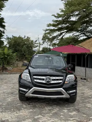 Mercedes-Benz GLK-Class 2014 Black