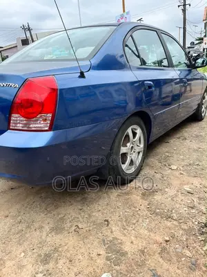 Hyundai Elantra 2006 Blue