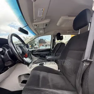 Dodge Caravan 2020 Black