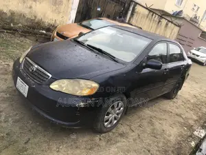 Toyota Corolla LE 2005 Blue