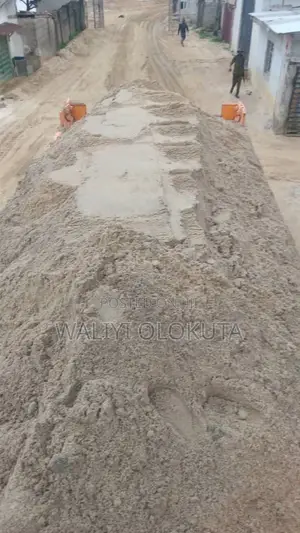 Full 30 Tons of Sharp Sand