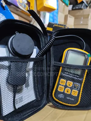Split Type Lux Meter- GM1030C