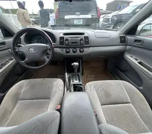 Toyota Camry LE V6 4dr Sedan (3.0L 6cyl 4A) 2002 Silver