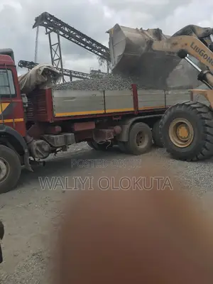 Full 20 Tons of Granite Direct From Quarry