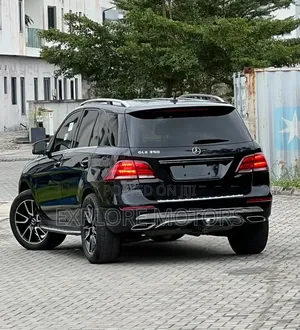 Mercedes-Benz GLE-Class 2018 Black