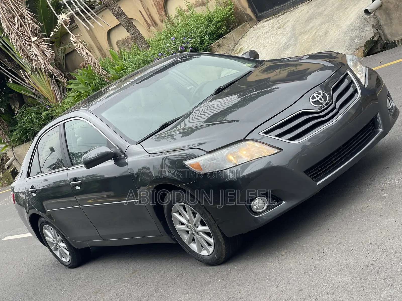 Toyota Camry 2010 Gray