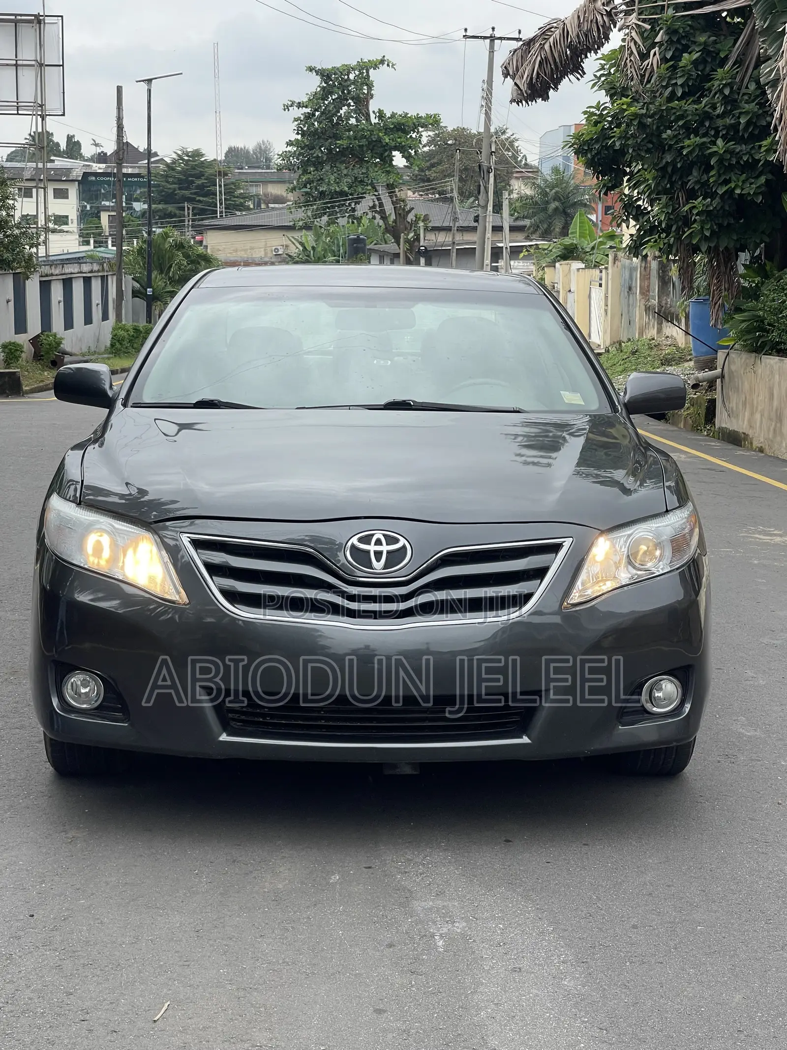 Toyota Camry 2010 Gray