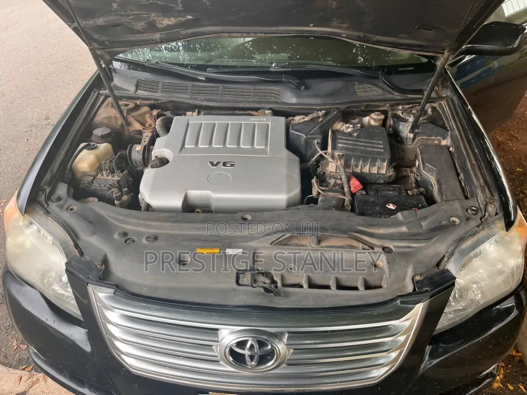 Toyota Avalon Limited 2010 Blue
