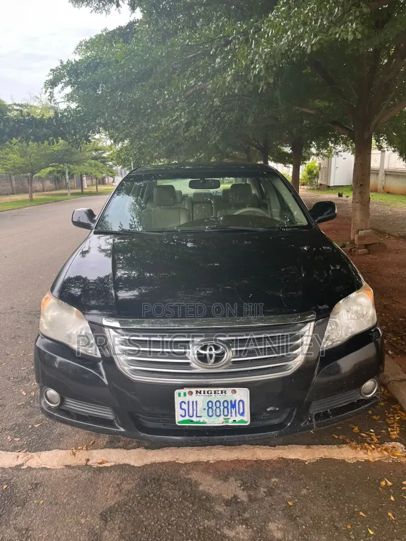 Toyota Avalon Limited 2010 Blue