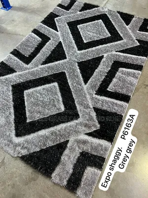 Royal Crest Centre Rug
