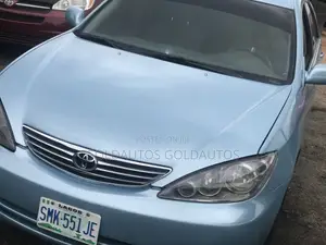 Toyota Camry LE 4dr Sedan (2.4L 4cyl 5A) 2006 Blue