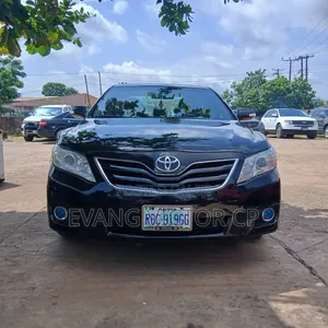 Toyota Camry LE 4dr Sedan (2.5L 4cyl 6AM) 2010 Black