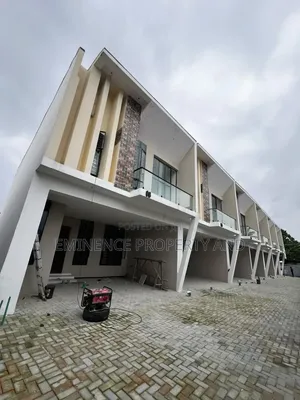 4bdrm Duplex in Thomas Estate for rent