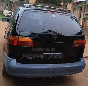 Toyota Sienna 1999 Black