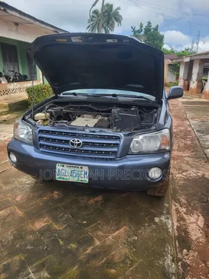 Toyota Highlander Limited 2010 Blue
