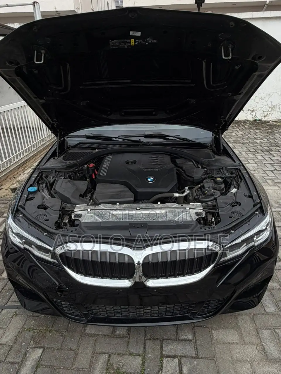 BMW 330i 2020 Black