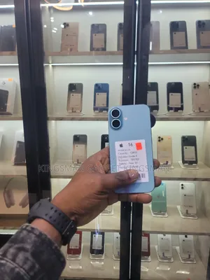 Apple iPhone 16 128 GB Green
