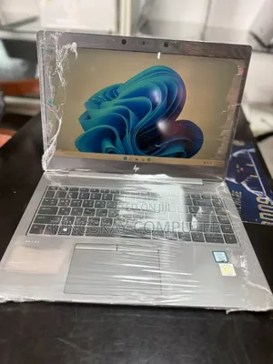 New Laptop HP ZBook 14u G6 16GB Intel Core i5 SSD 256GB