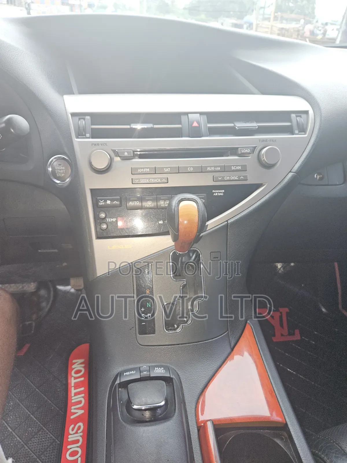 Lexus RX 2011 Silver