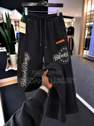 Urban Edge Graphic Fleece Joggers
