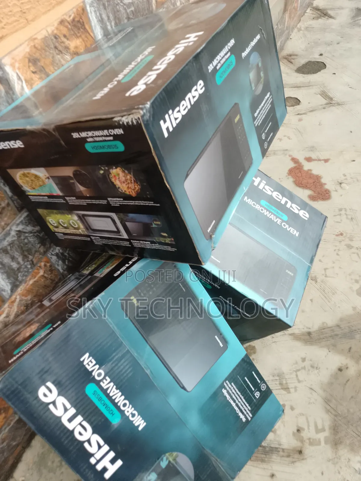 Hisense 20L Digital Microwave Oven – Stylish Reliable
