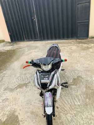 Motorcycle 2024 White