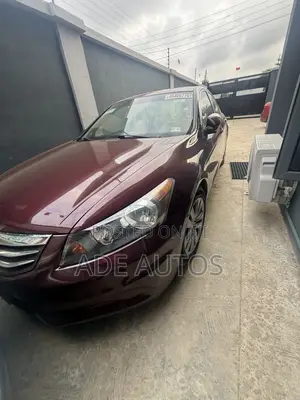 Honda Accord 2011 Burgundy