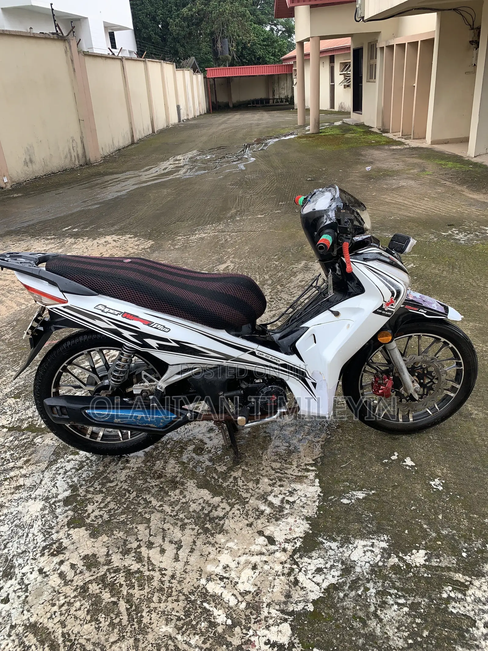 Motorcycle 2024 White
